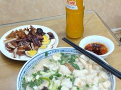 -天发芽·何记葫芦头泡馍·老字号(小南门店)