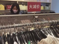 -H&M(鹏欣水游城店)