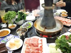 -楼外楼大刀肉传统火锅(西安大路店)