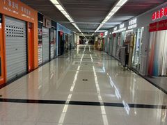 -义乌小商品批发市场(中国小商品城·篁园服装市场店)