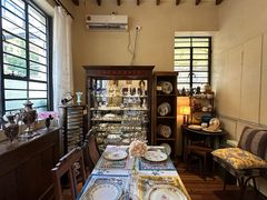 -75 Boutique Vintage 法国中古餐具家具店