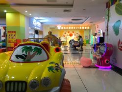 -玩塾品格乐园(宇宙太空龙旗店)