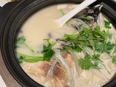 -港丽餐厅(来福士店)