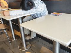 -麦当劳(大羊坊路店)