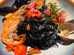 -俏贝拉(裕后街店)