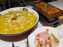 -辣小妮de川菜馆(红旗Mall店)