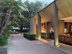 -三亚艾迪逊酒店·海滩烧烤 BARBACOA·现场乐队·浪漫晚餐·烧烤海鲜