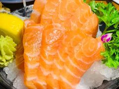 三文鱼刺身-三石海鲜铁板烧(繁荣路店)