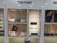 -视康眼镜·蔡司授权店(同乐路广州眼镜城店)