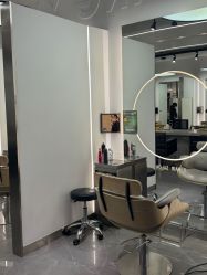 -Z.X HAIR SALON张新美业