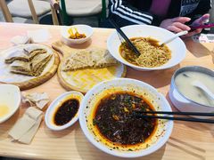 -甲乙饼·手工牛肉饼(天通苑华联店)