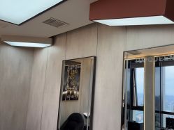 -TOP HAIR SALON