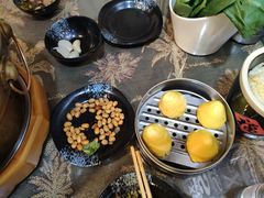 -小窝头炭火铜锅