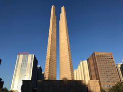 -唐山抗震纪念碑广场