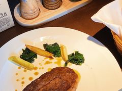 M3级安格斯肉眼-卡普里披萨·牛扒·下午茶