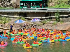 -安吉龙王山峡谷漂流