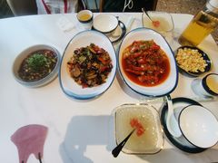 -盐枭肴·川味自贡菜(南强街店)