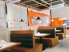 -江渔儿酸菜鱼(奥园广场金发购物中心店)