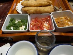 -蓝田九大碗民俗食府(蓝田店)