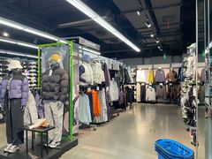 -迪卡侬(西三旗店)