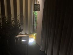 -泰·菩提树下[泰式按摩x精油SPAx肩颈头疗](新景店)