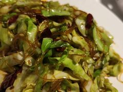 炝炒圆白菜粉丝-旺顺阁鱼头泡饼(常营店)