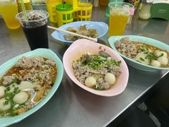 -榮泰米粉湯(Left Shop)