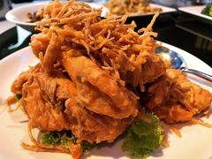 芋丝蛋黄虾-同乐海鲜(乌节路中央店)