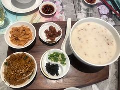 霸王土鸡粥伴豉油王鸡蛋炒面-玖尹-新派中式餐酒馆