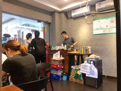 大堂-老酱油炸社