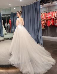 -艾米丽婚纱礼服