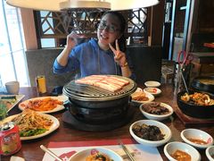 -辛氏火炉·韩式古法烤肉(松北店)