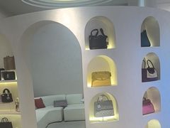-六六奢品·vintage中古·回收二手奢侈品包包手表首饰(环球港店)