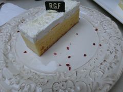 -RGF(巨鹿路店)