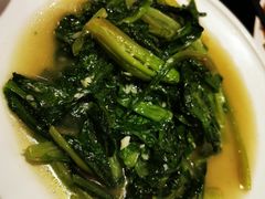 -皇城根·烤鸭·鱼头·家常菜(欧亚大观乐活城店)