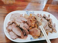 -姚一刀大广安驴肉(津保路店)