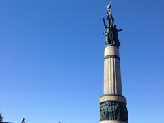 -人民防洪胜利纪念塔