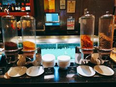 -上海西藏大厦万怡自助餐厅(徐汇店)