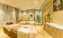 -百秀名媛纹绣美学护肤中心