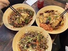 -方铲铲·成都板凳面(滨江银泰店)