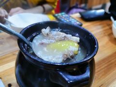 -皮蛋弟砂锅店(总店)