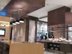-上海漕河泾万丽酒店