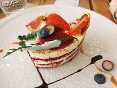 -Mark&Mars Restaurant