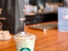 冰燕麦抹茶拿铁-星巴克臻选(广州高德置地秋广场店)