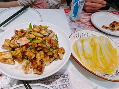 -辣小妮de川菜馆(红旗Mall店)