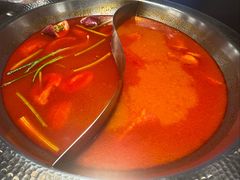 -廖掌柜·重庆鲜货火锅(上海首店)