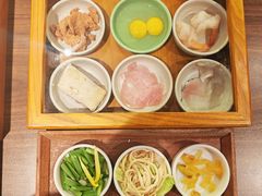-良米山·云南野生菌过桥米线(上海首店)