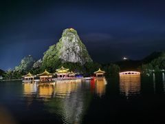 -星湖旅游景区七星岩