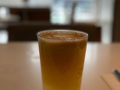 鲜榨橙汁-新元素(丽都店)