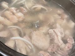 -东椰·海南椰子鸡火锅(朝阳门店)